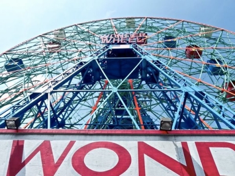 Wonder Wheel